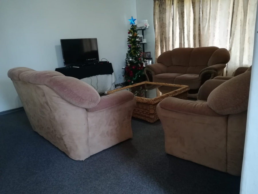 3 Bedroom Property for Sale in Western Hills Eastern Cape